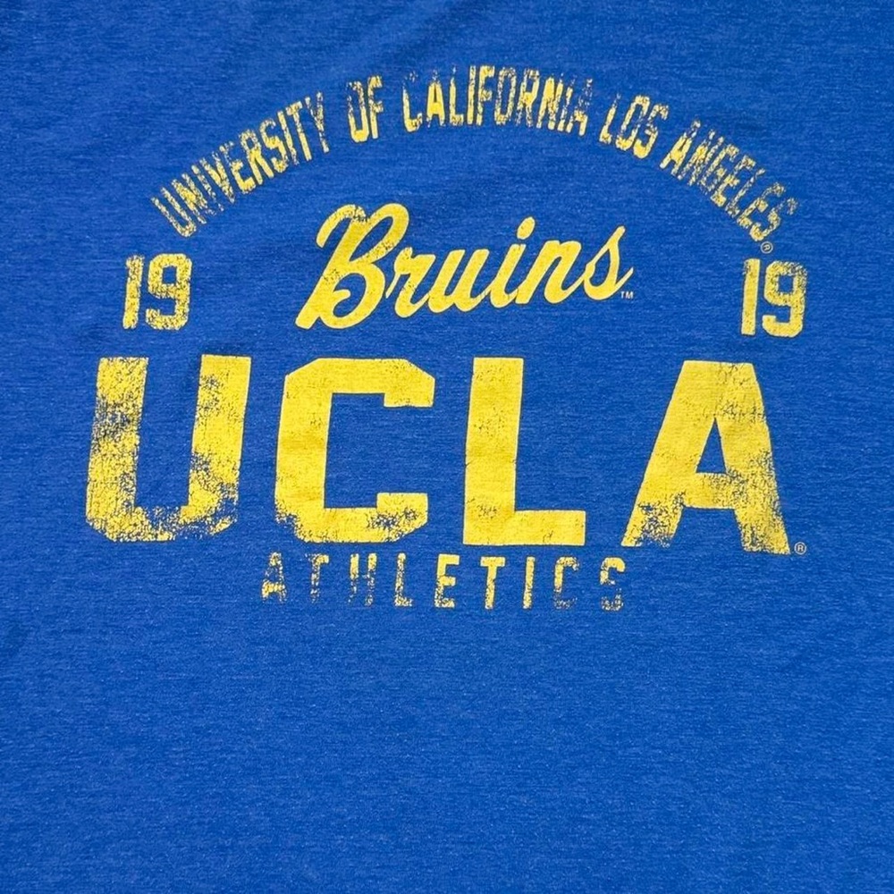 Rivalry Threads UCLA Bruins Blue & Yellow Collegiate Graphic T-Shirt — LARGE - Picture 3 of 4